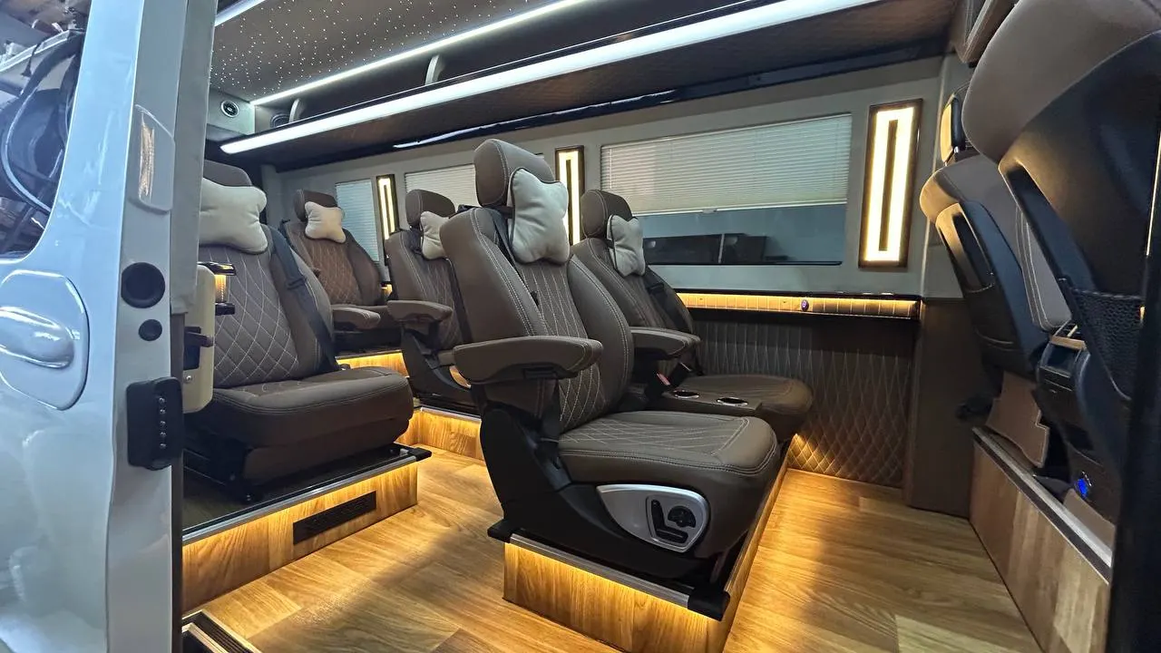 Реальне фото автомобіля або салону InterTransAuto